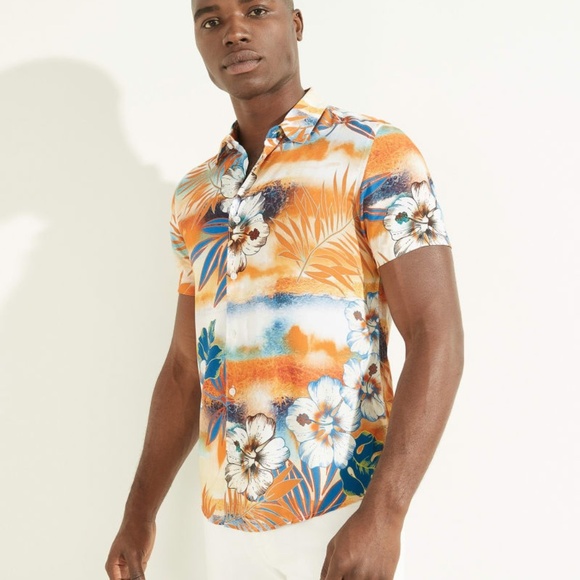 New GUESS Eco Hibiscus Shirt SZ M - Picture 1 of 5